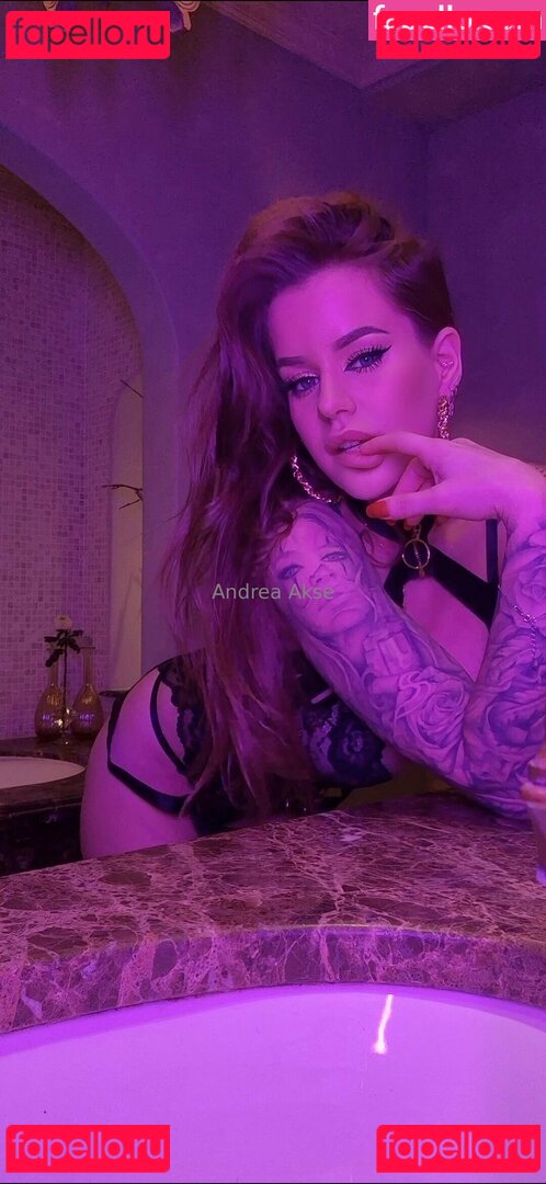 andreaakse Onlyfans Photo Gallery 