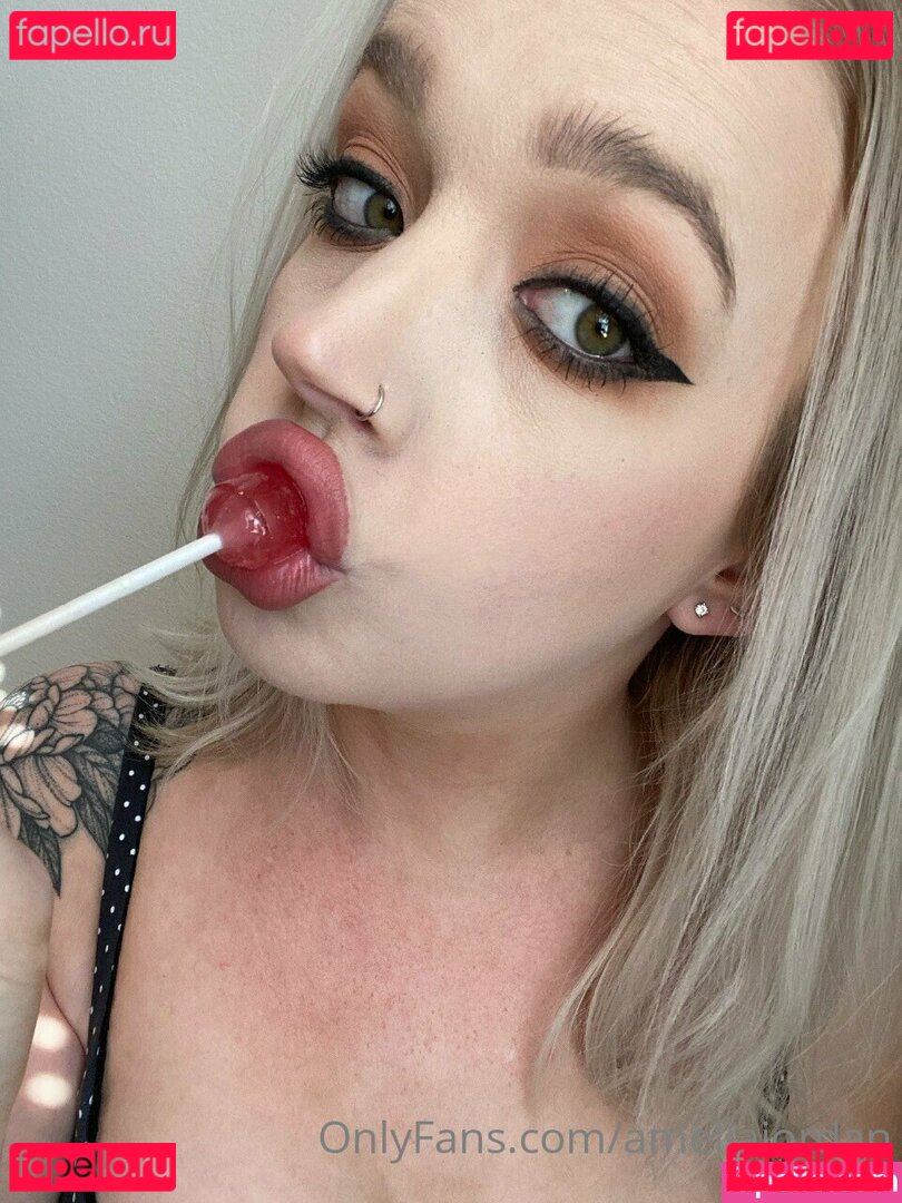 ameliajordan Onlyfans Photo Gallery 