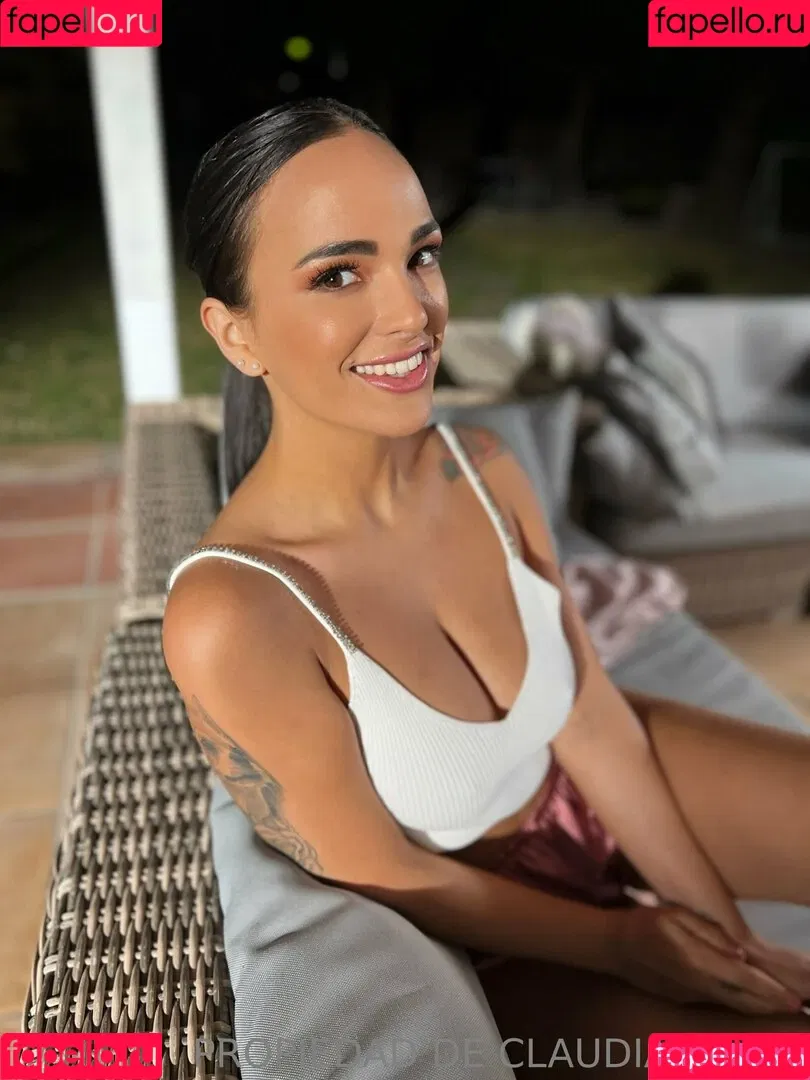claudiabavel Onlyfans Photo Gallery 