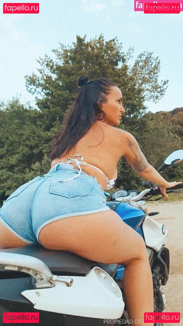 claudiabavel Onlyfans Photo Gallery 