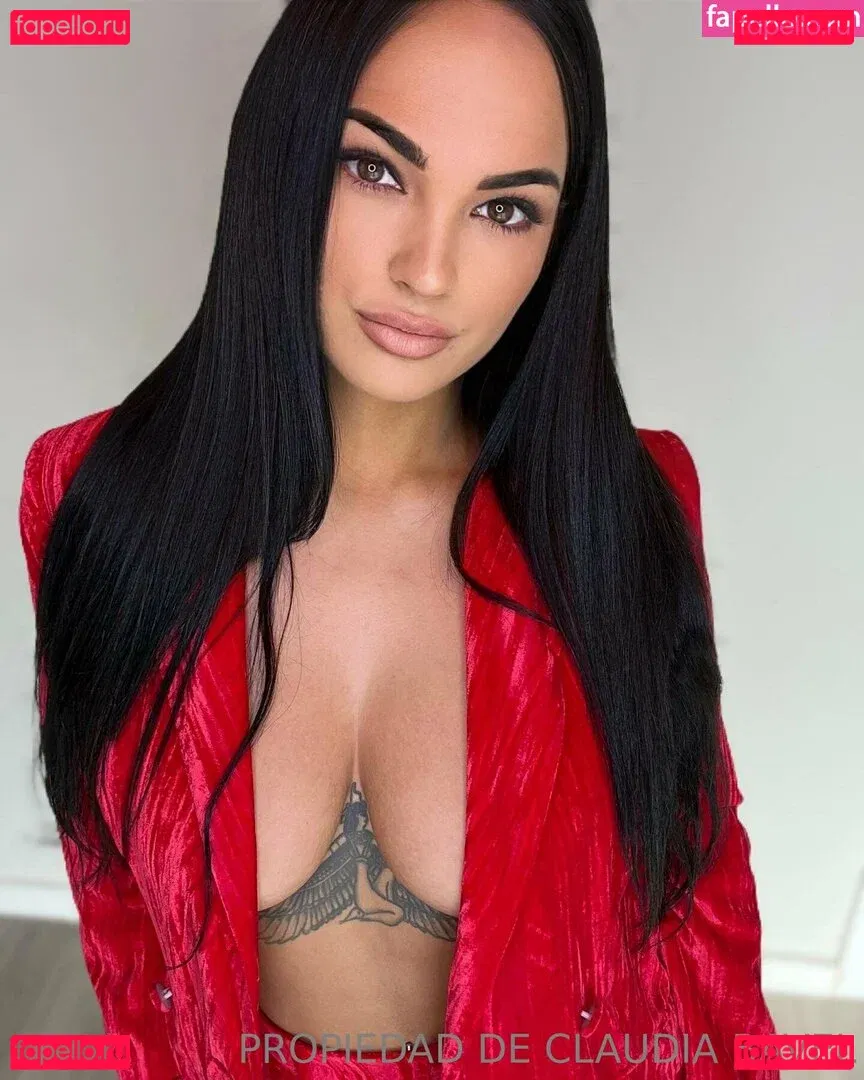 claudiabavel Onlyfans Photo Gallery 