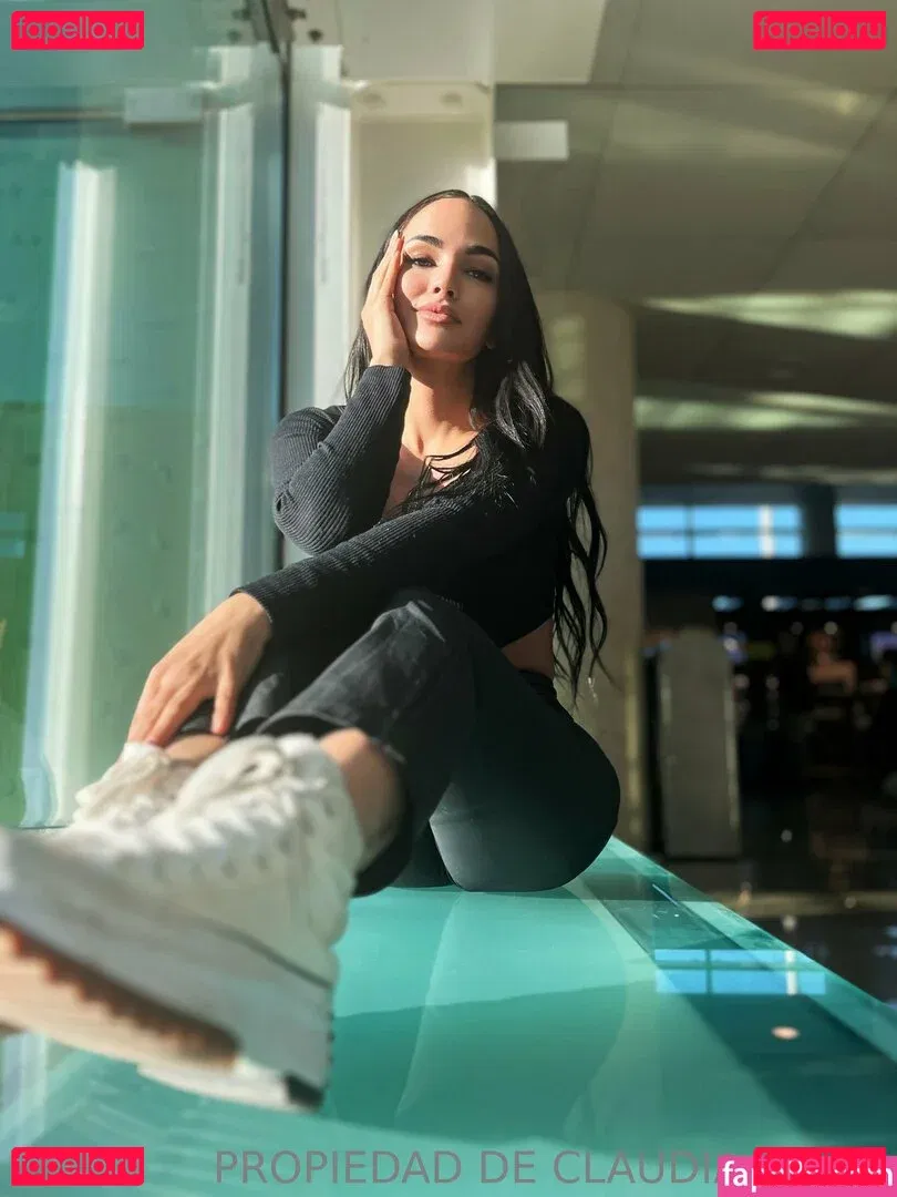 claudiabavel Onlyfans Photo Gallery 