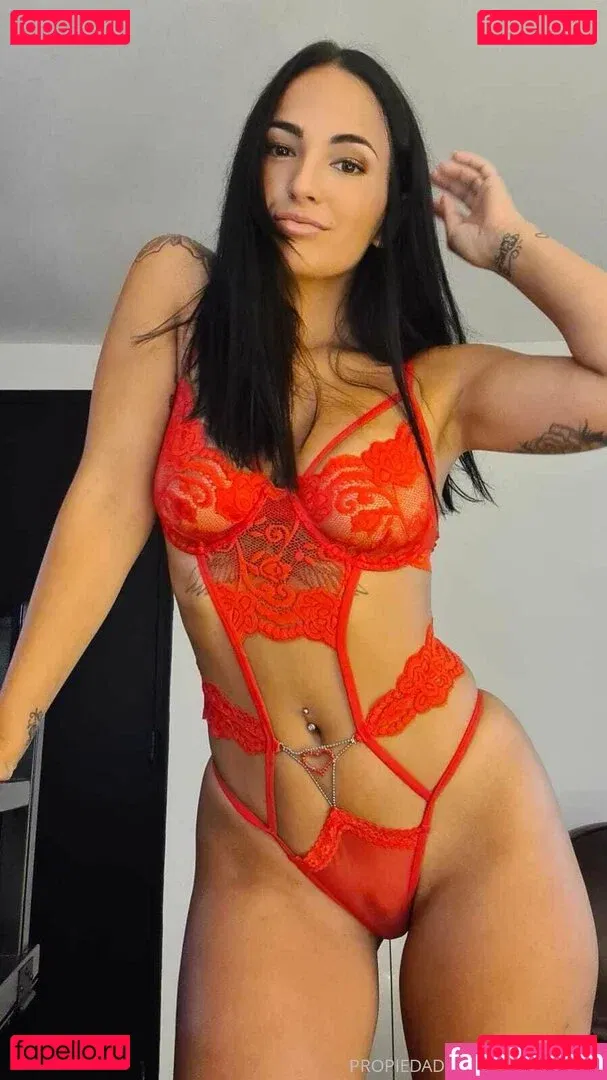 claudiabavel Onlyfans Photo Gallery 
