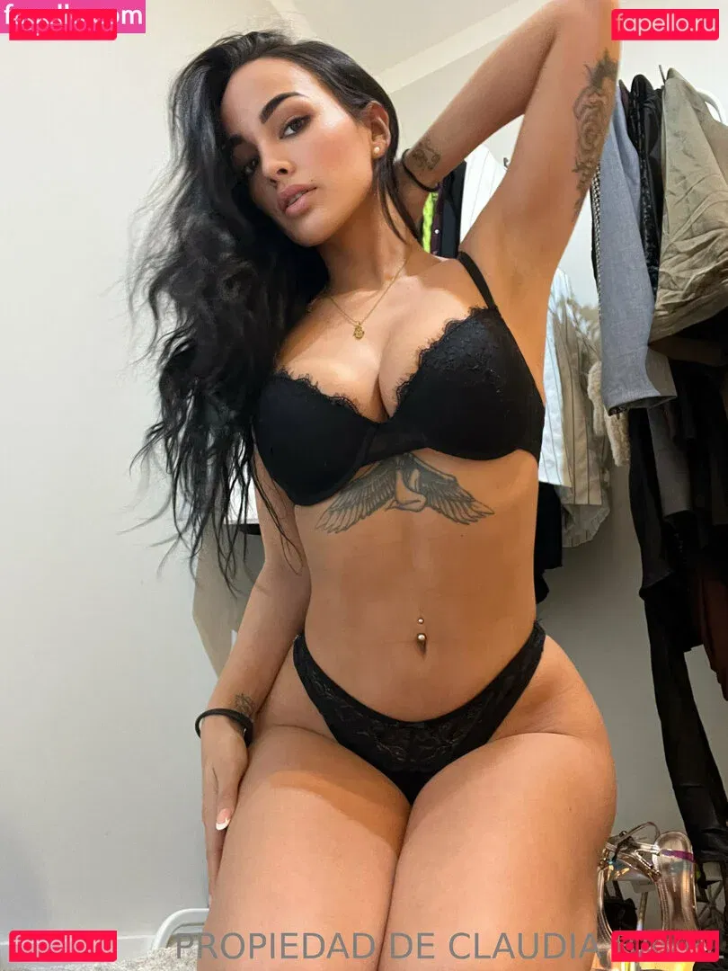 claudiabavel Onlyfans Photo Gallery 