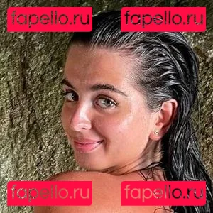 LivBev Onlyfans Photo Gallery 