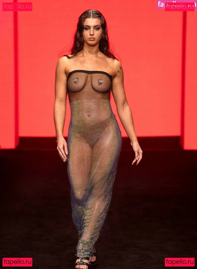 LivBev Onlyfans Photo Gallery 