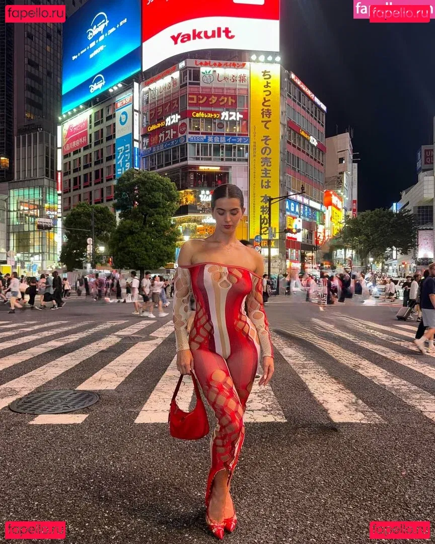 LivBev Onlyfans Photo Gallery 