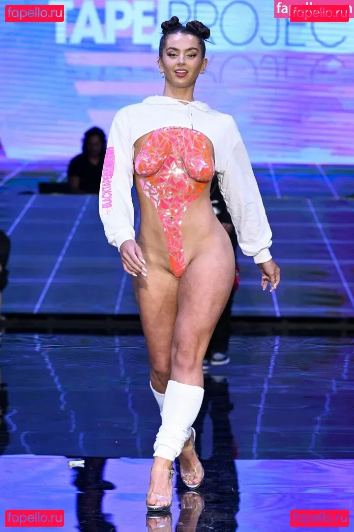 LivBev Onlyfans Photo Gallery 