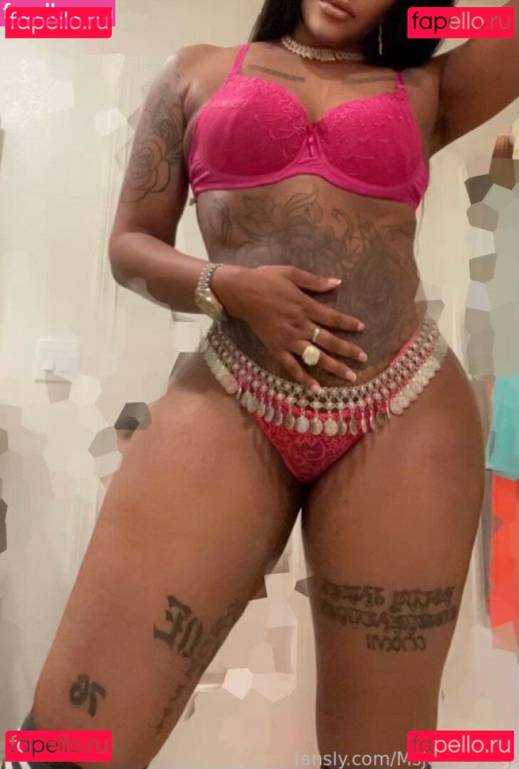 Iamdanidimes Nude Onlyfans Photo 21