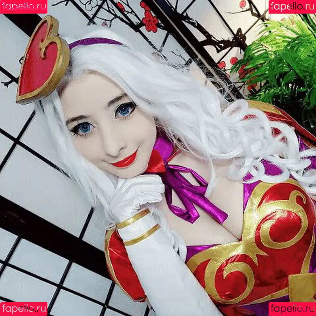 Mikomi Hokina Onlyfans Photo Gallery 