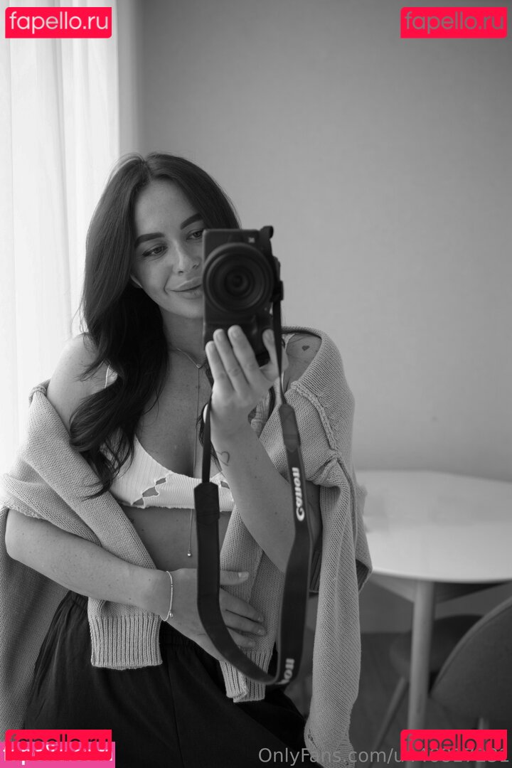 evelien_murano / eveliennmai Onlyfans Photo Gallery 