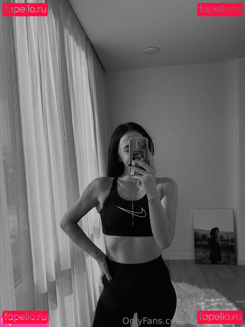 evelien_murano / eveliennmai Onlyfans Photo Gallery 