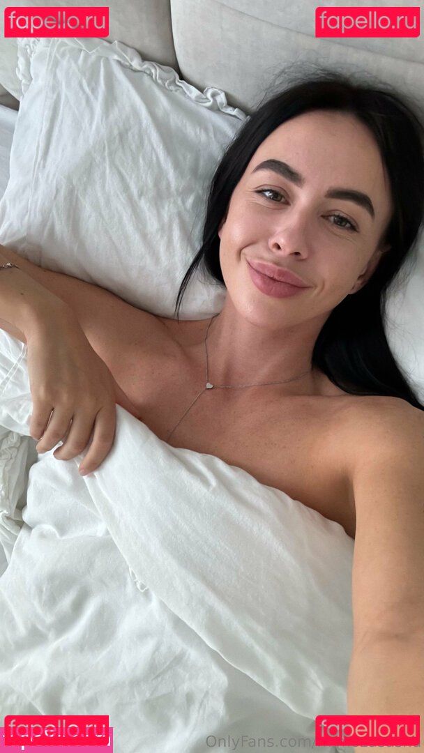 evelien_murano / eveliennmai Onlyfans Photo Gallery 