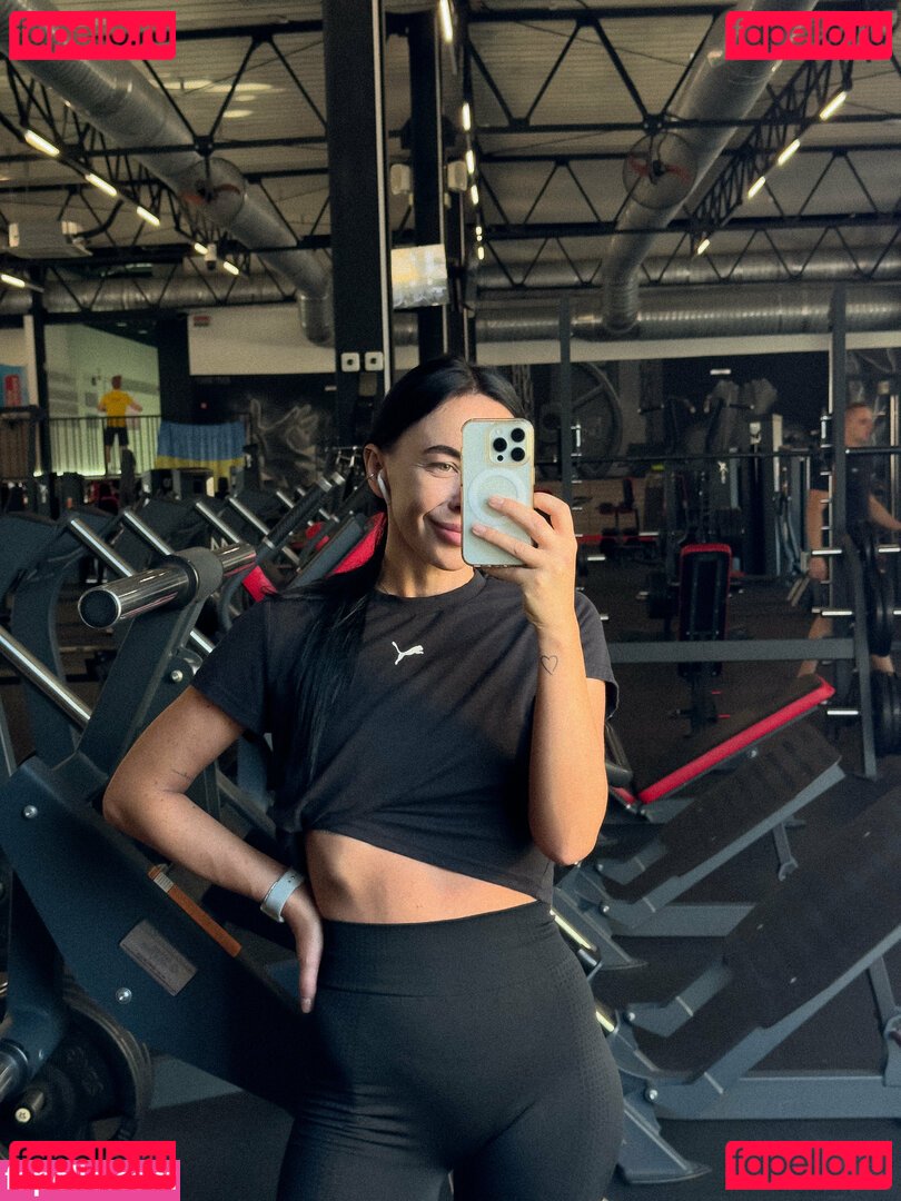 evelien_murano / eveliennmai Onlyfans Photo Gallery 