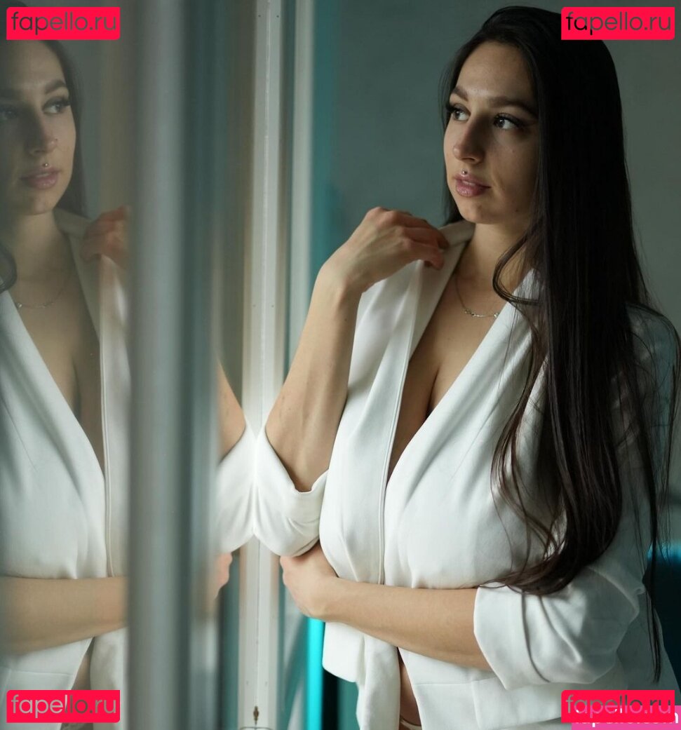 Letizia Ceresa / lety.crs Nude Onlyfans Photo 41