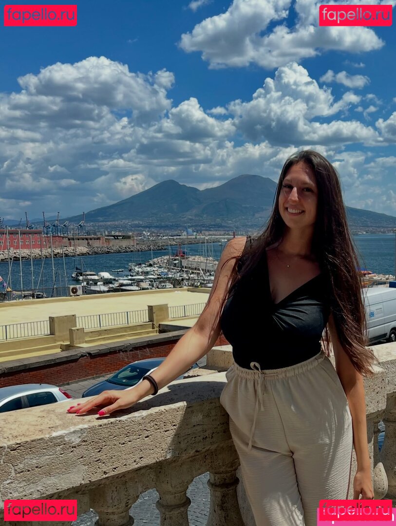 Letizia Ceresa / lety.crs Nude Onlyfans Photo 11