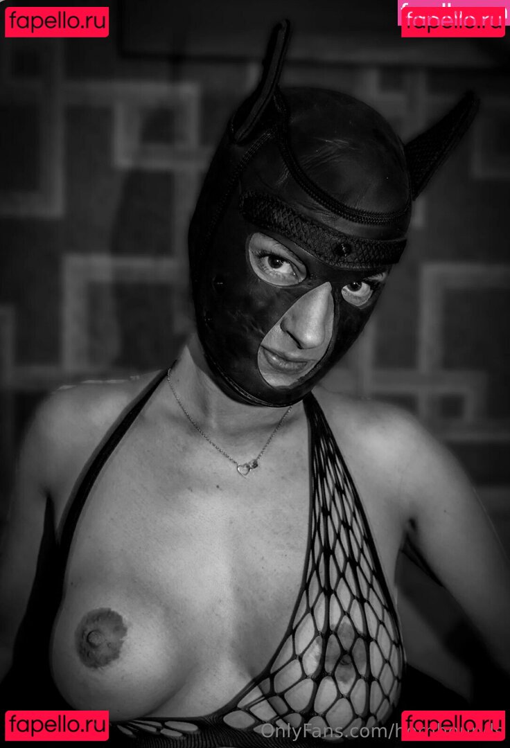 hornhounds Nude Onlyfans Photo 13