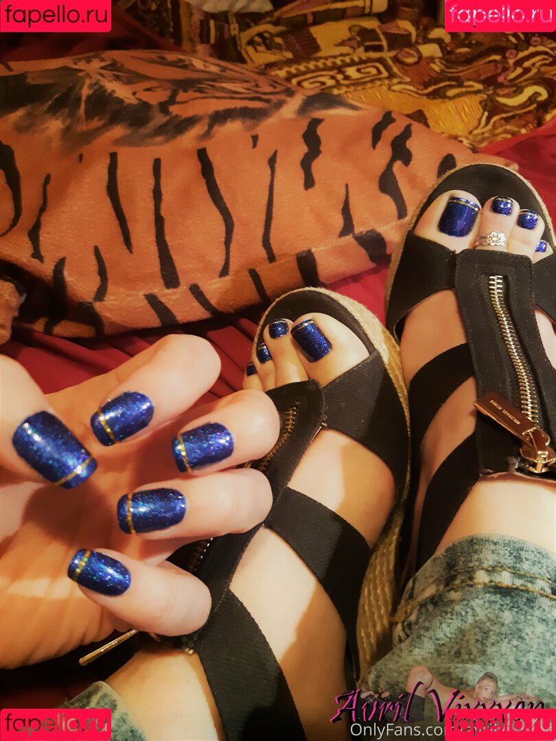 avrilvixxxen Nude Onlyfans Photo 27