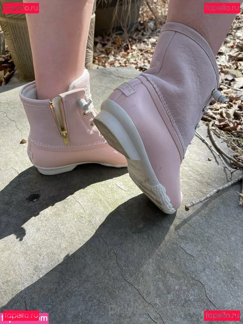 flirtypaws Onlyfans Photo Gallery 