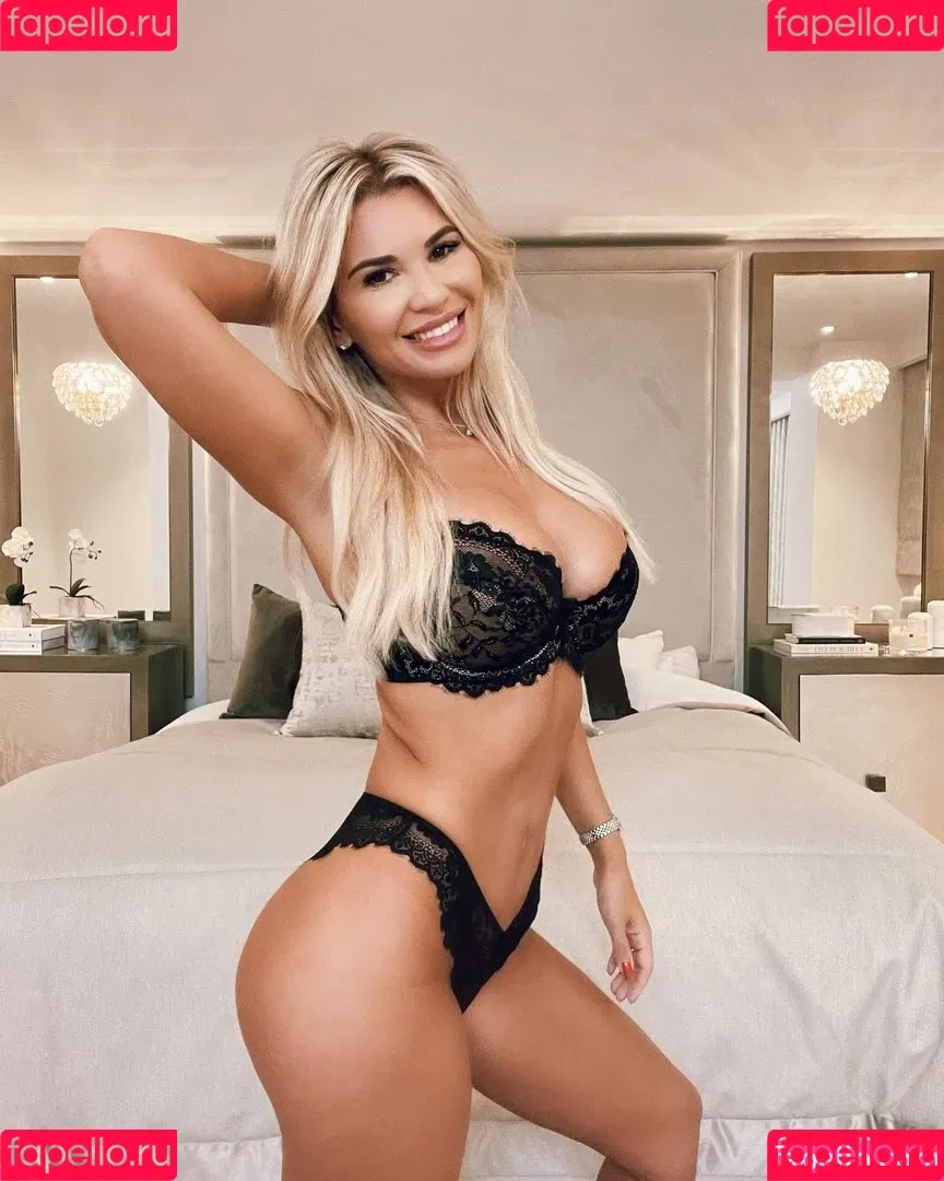 Christine McGuinness Onlyfans Photo Gallery 