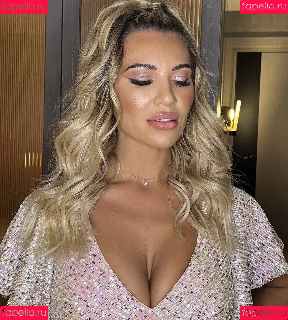 Christine McGuinness Onlyfans Photo Gallery 