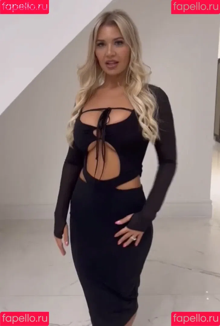 Christine McGuinness Onlyfans Photo Gallery 