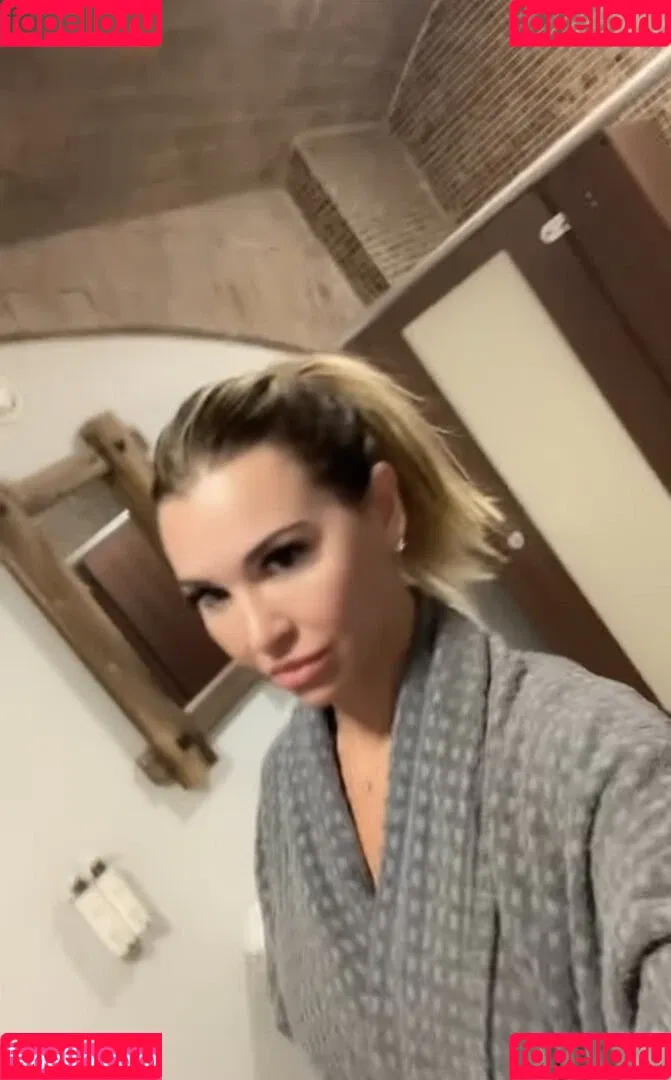 Christine McGuinness Onlyfans Photo Gallery 