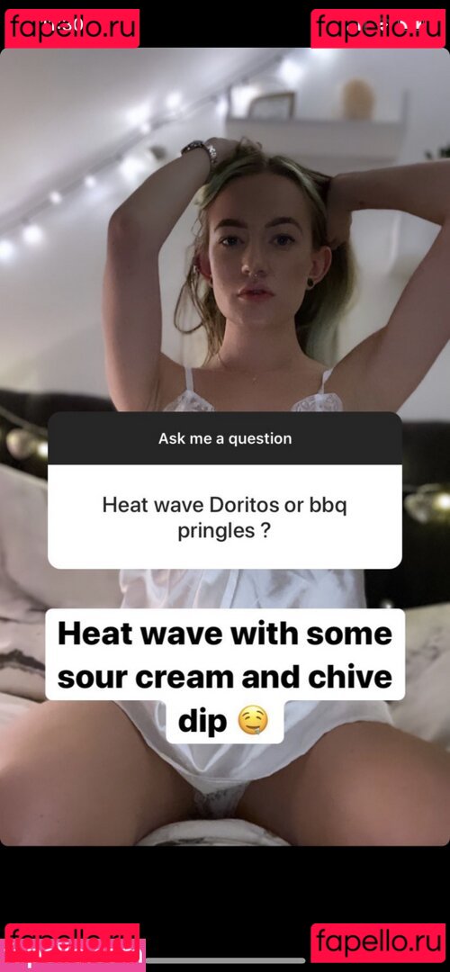 OF model / its_just_el / its_just_el_ Onlyfans Photo Gallery 