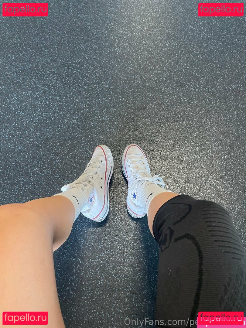 petiteazngirl Onlyfans Photo Gallery 