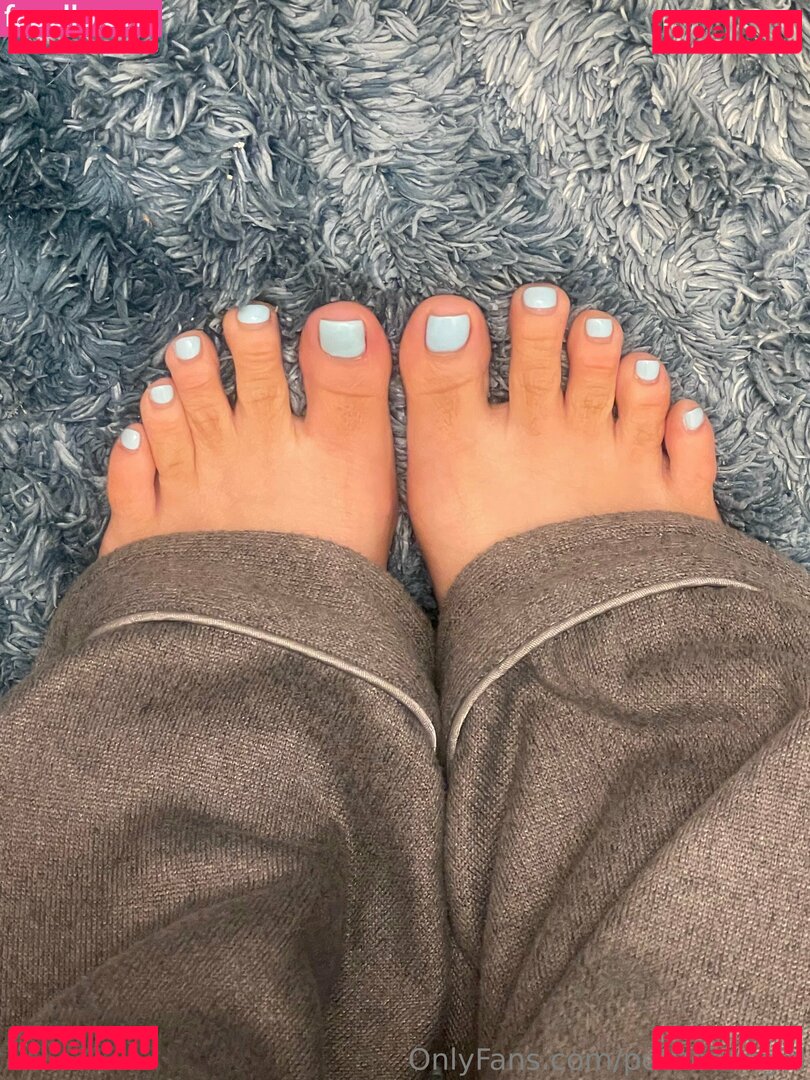 petiteazngirl Nude Onlyfans Photo 13