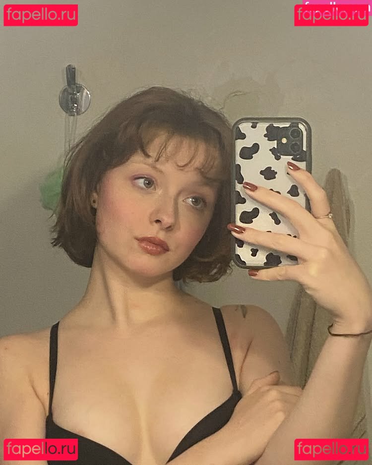 Emma Calypso / emmacalypso / emmacalypsoo / emmaclps Onlyfans Photo Gallery 