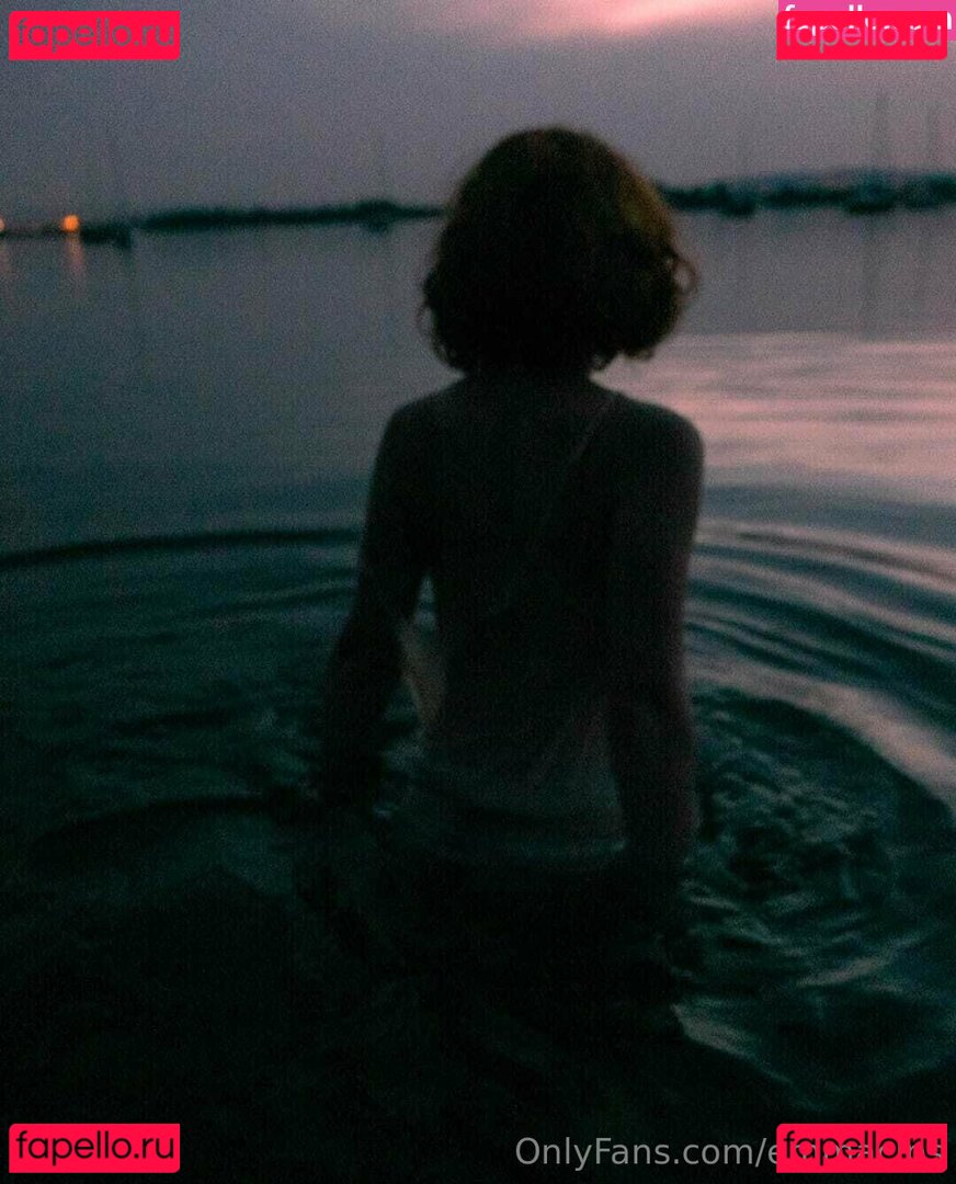 Emma Calypso / emmacalypso / emmacalypsoo / emmaclps Onlyfans Photo Gallery 