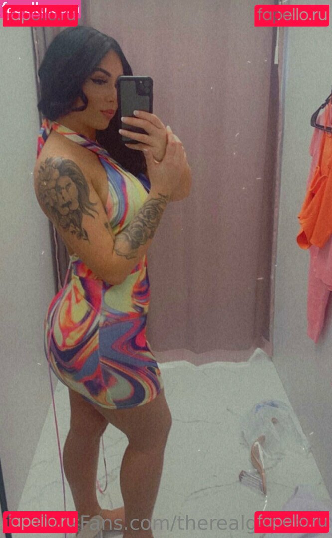 therealgapeach Onlyfans Photo Gallery 