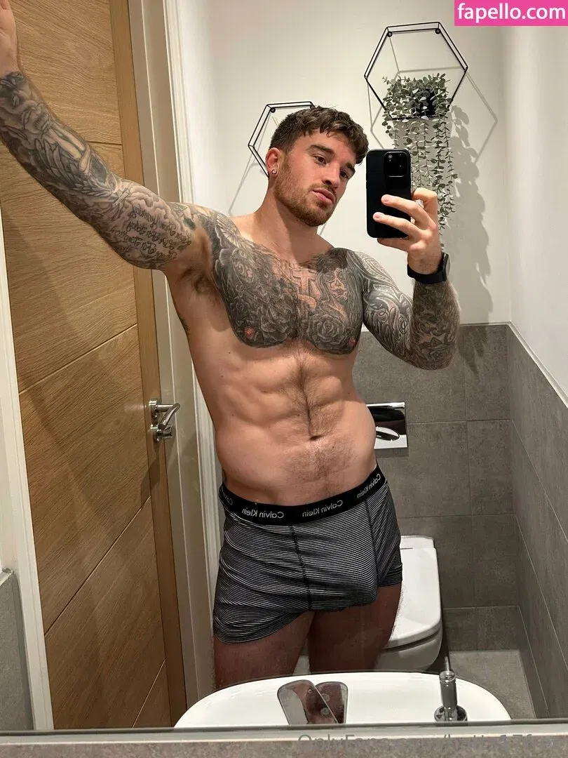 hatts17 Onlyfans Photo Gallery 