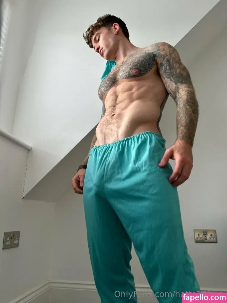 hatts17 Onlyfans Photo Gallery 