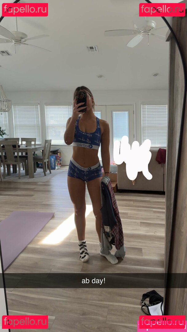 Jenna Sinatra / jenna.sinatra Nude Onlyfans Photo 13
