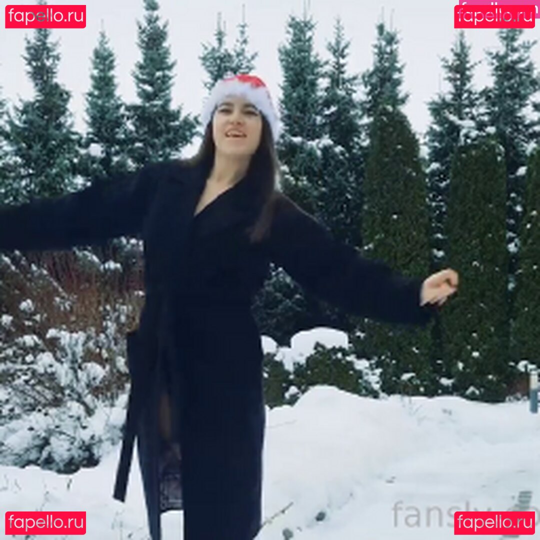 Missvittoria / Viktoriia Troitska Onlyfans Photo Gallery 