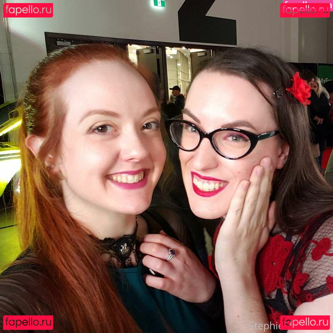 Stephie Scarlet / stephiescarlet Onlyfans Photo Gallery 