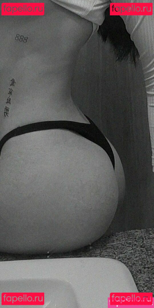 charlesdobronxs / kosmalski.nat / oliveiiranatt Onlyfans Photo Gallery 