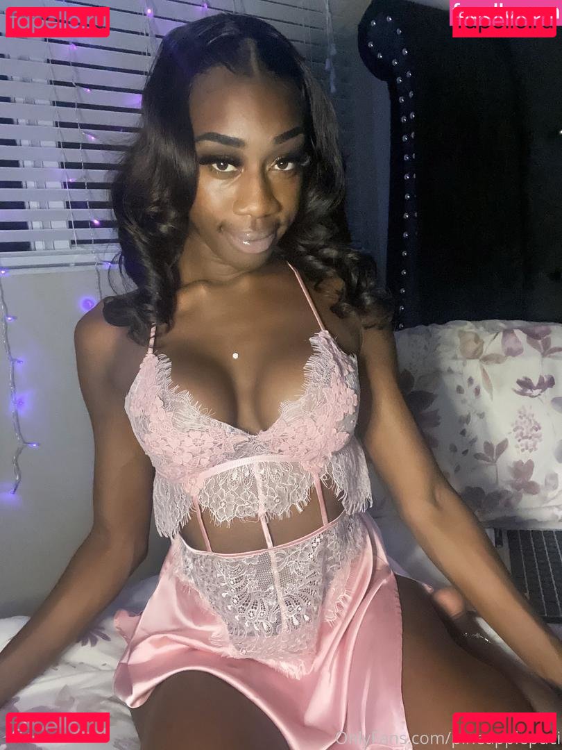 pineapplepuci Nude Onlyfans Photo 49