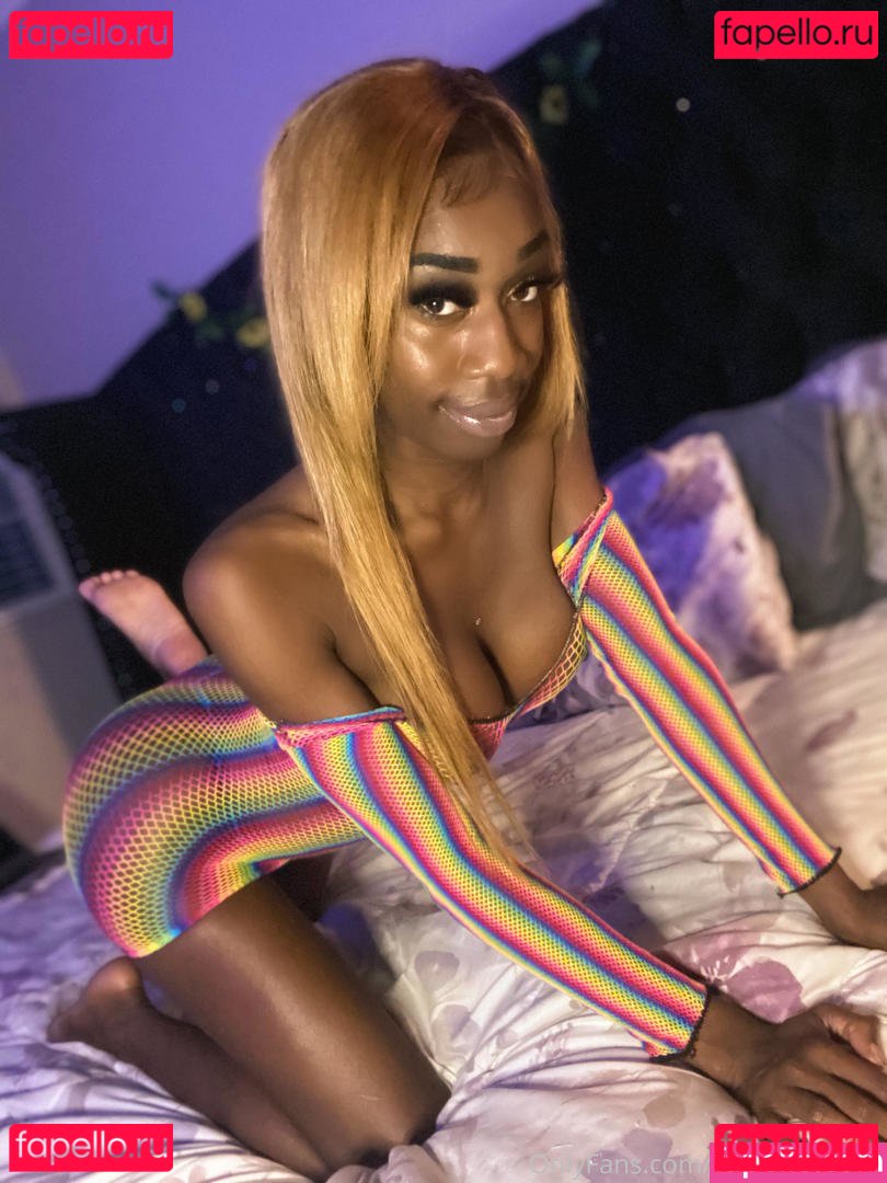 pineapplepuci Nude Onlyfans Photo 18