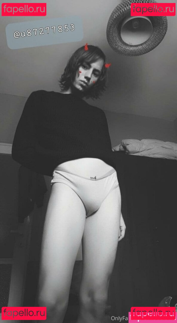 mythix.rnb / mythixtrap Onlyfans Photo Gallery 