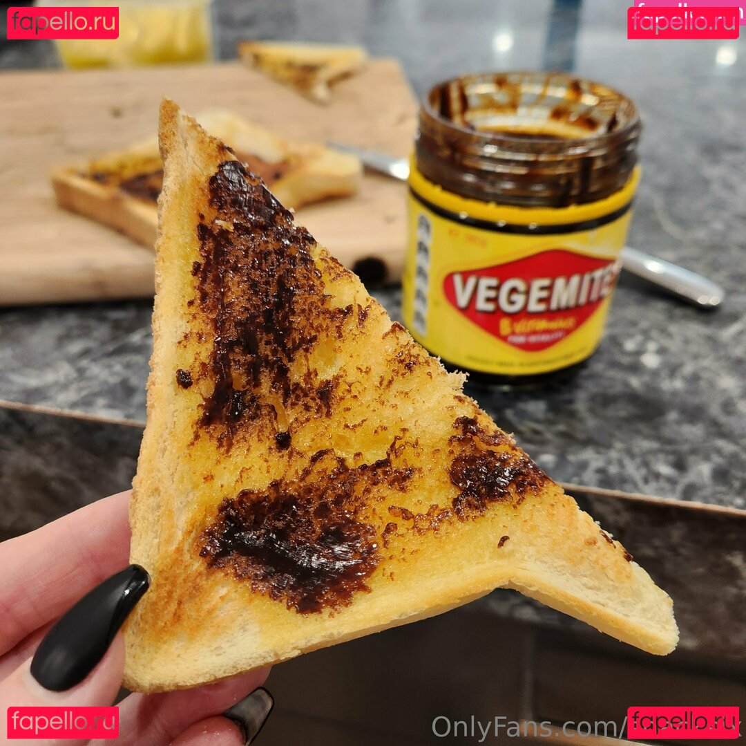 snacks215 / snacksixfree Onlyfans Photo Gallery 