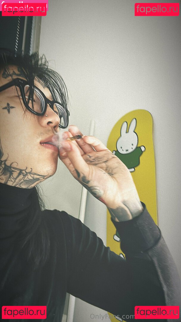 lyricaleggroll / lyricaleggroll1 Nude Onlyfans Photo 14