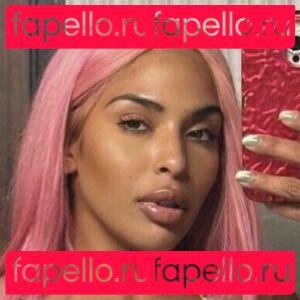 J281m / Mina Darling / mina281 Onlyfans Photo Gallery 