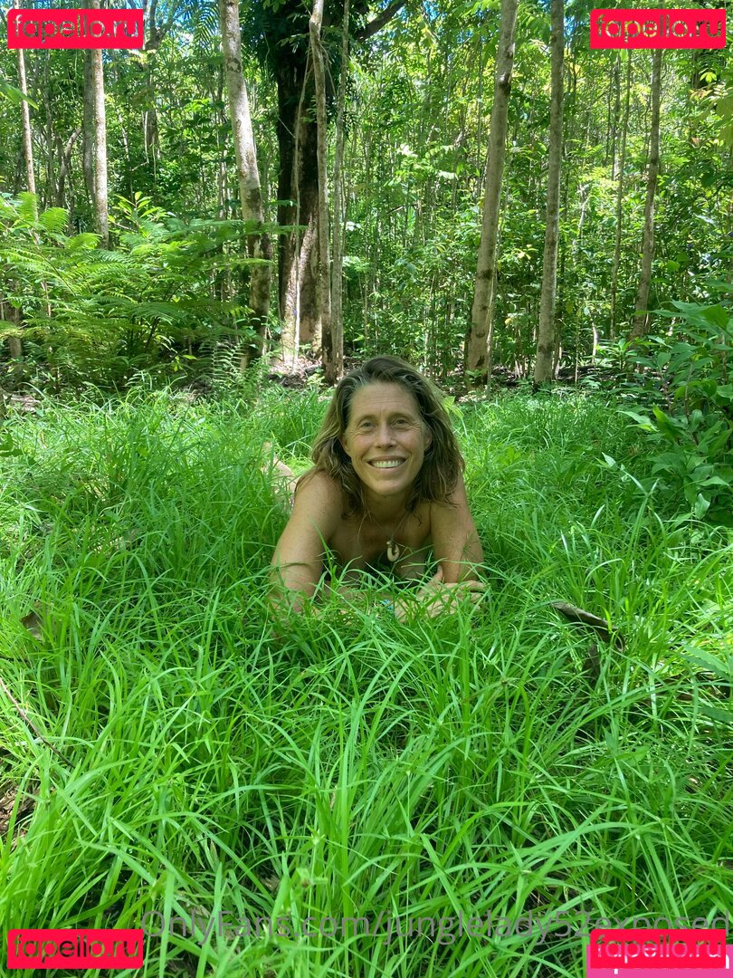 ambitiouslady18 / junglelady52exposed Onlyfans Photo Gallery 