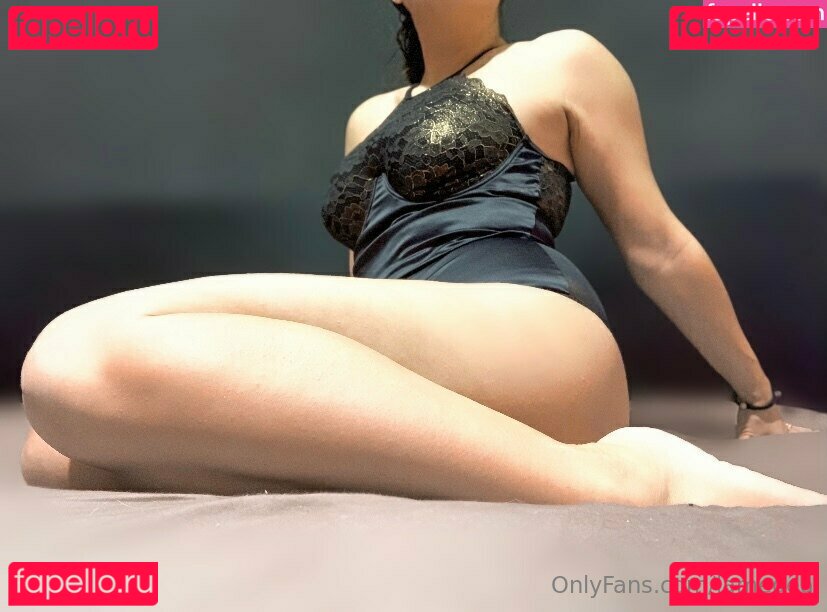 lamedea / medeasisters Onlyfans Photo Gallery 