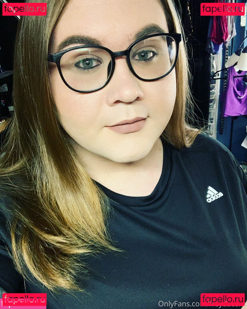 chubbytsitgirl / freydacoxx Onlyfans Photo Gallery 