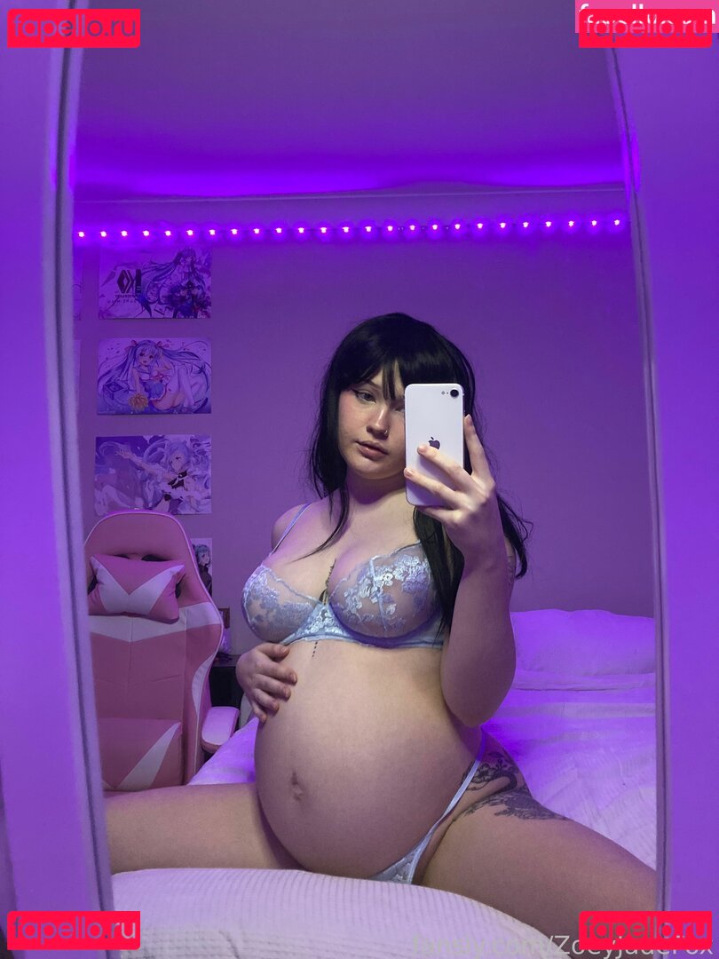 Ravefia Nude Onlyfans Photo 34