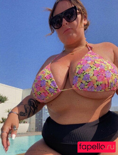 hernamewasnikki / nicolevictoria.g Nude Onlyfans Photo 20